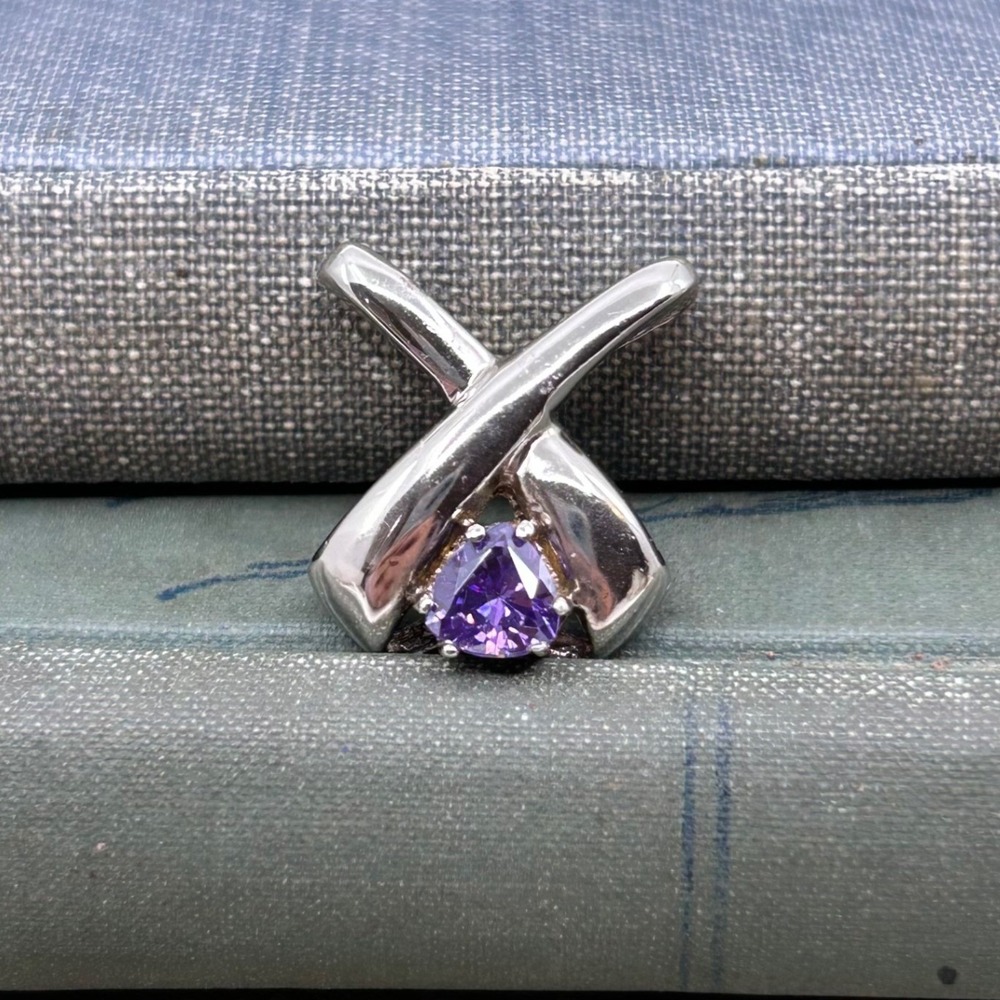 Vintage Sterling Silver 925 Purple Amethyst Stone X Cross Pendant